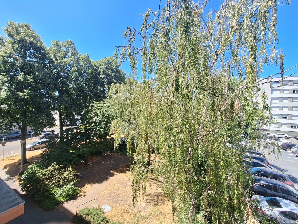 à vendre – type 4 quartier velpeau proche gare – vue dégagée rue camille desmoulins