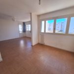 à vendre – type 4 quartier velpeau proche gare – salon séjour