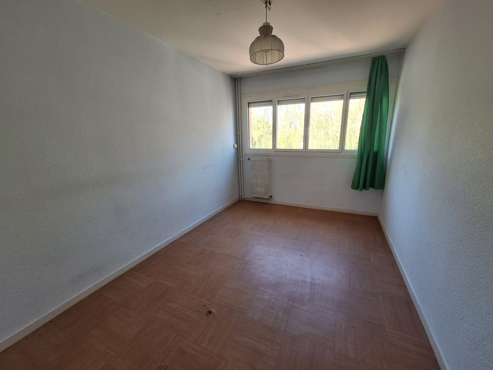 à vendre – type 4 quartier velpeau proche gare – chambre 2