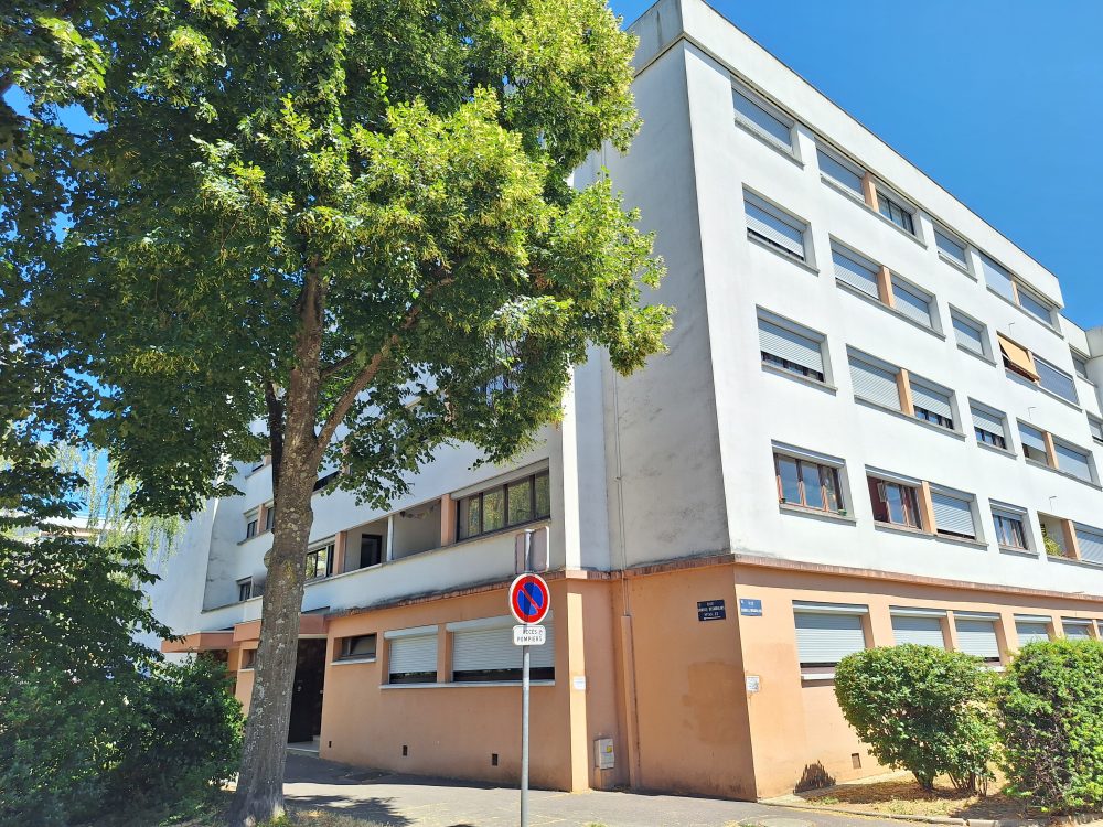 à vendre – type 4 quartier velpeau proche gare – façade immeuble
