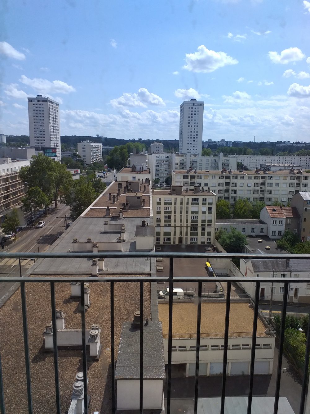 Balcon appartement type 2 a Tours