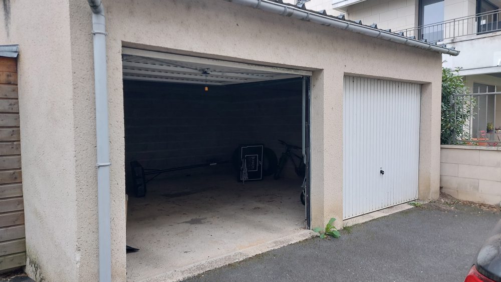 à vendre – maison saint cyr sur loire jardin