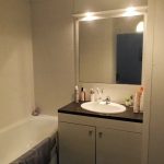 T2 à vendre loué Chambray-Lès-Tours terrasse parking – salle de bains