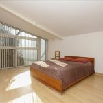 110-3742_231118180120