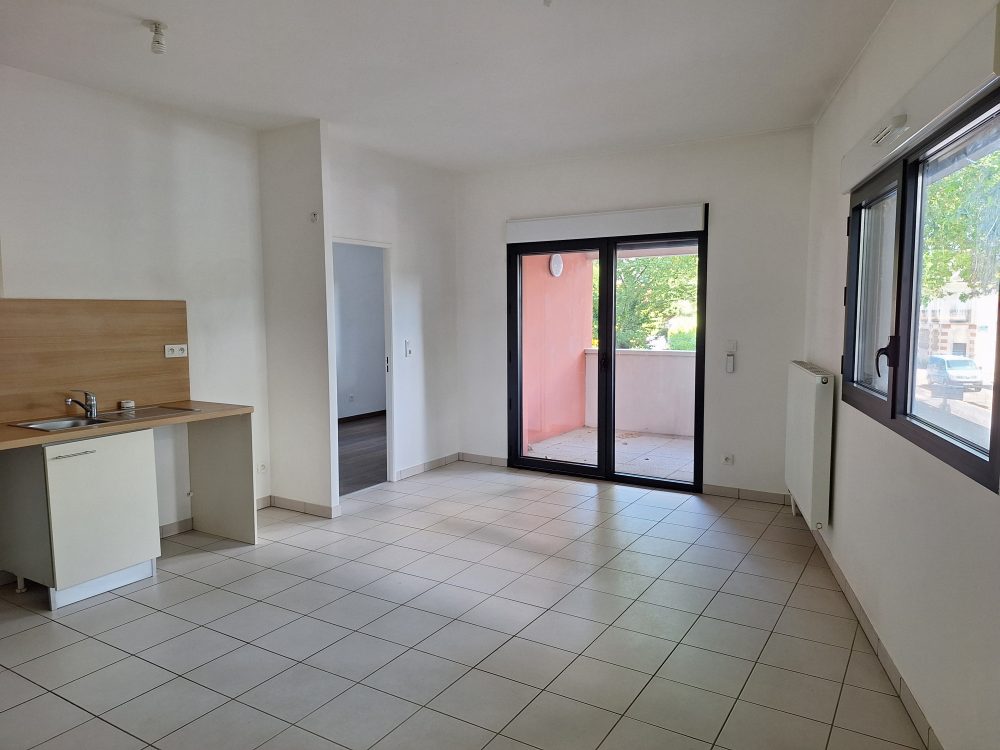 à vendre T2 quartier Lamartine – pièce de vie cuisine