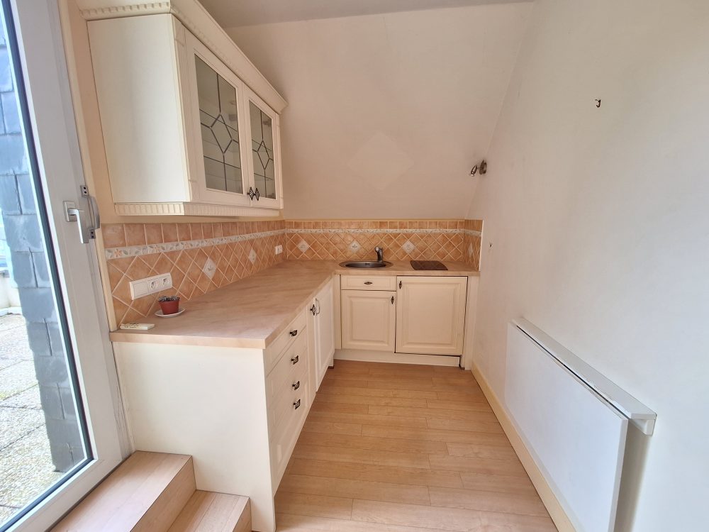 à vendre – T2 résidence seniors tours centre – cuisine
