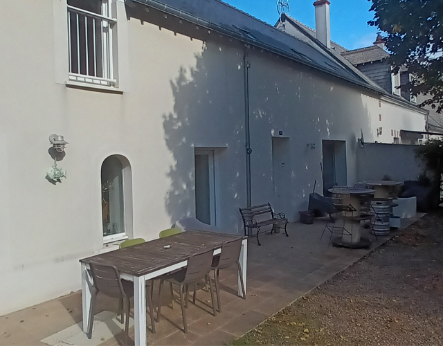 Vue façade maison t4 de 80 m2 à louer sur chambray-les-tours | LOCATION 37.FR