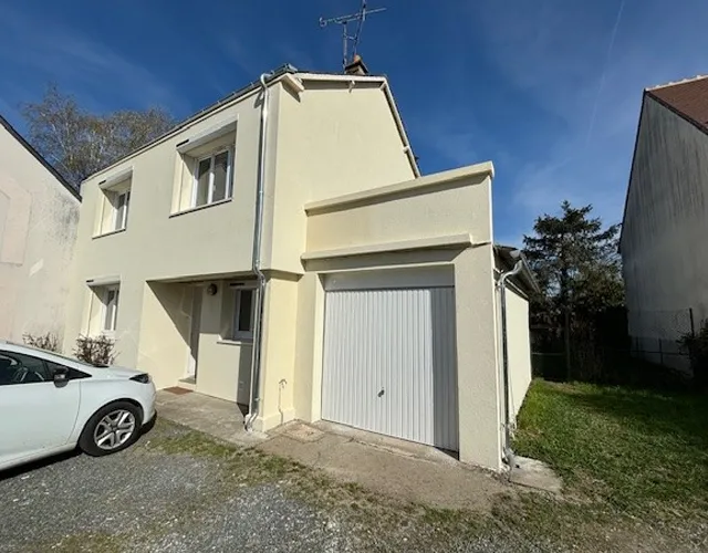 Maison de 85 m2 env. avec jardin et 3 chambres à louer au centre de Chambray-lès-Tours  | LOCATION 37.FR
